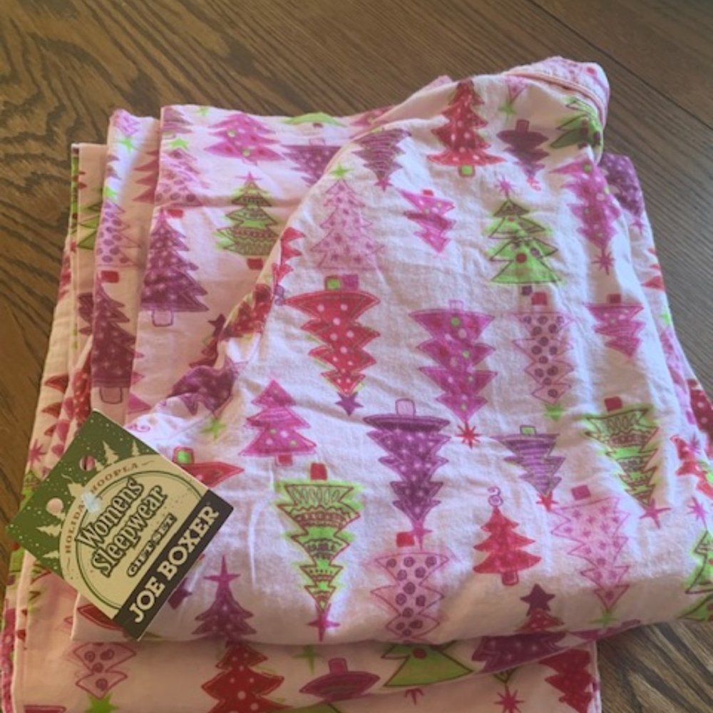 New Joe Boxer Christmas Pajamas  Size M/L